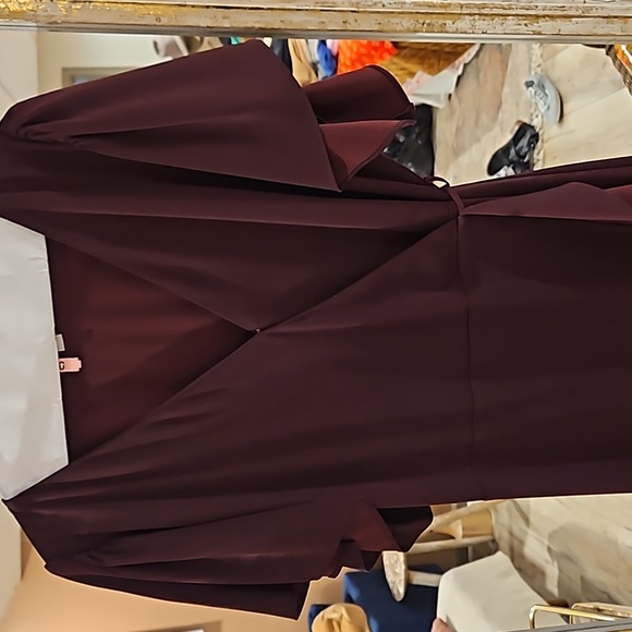 Dress burgundy wrap - Picture 3 of 8